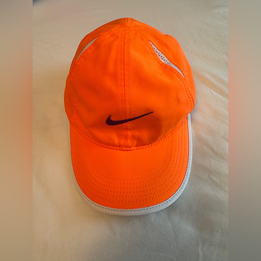 Nike Featherlight DriFit Orange Hat, NEW